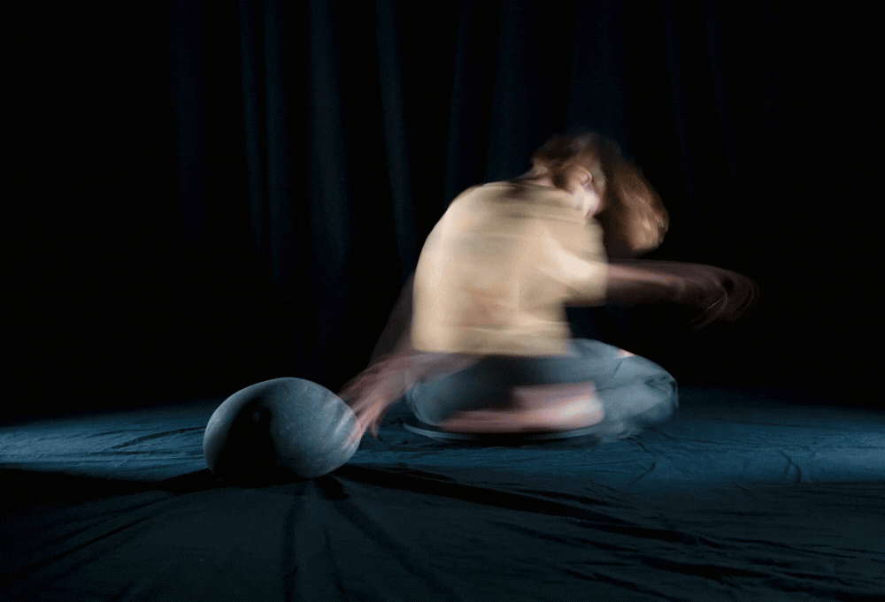 'Long Sentences' (2025), Rhiannon Newton. Photo by Lucy Parakhina.
