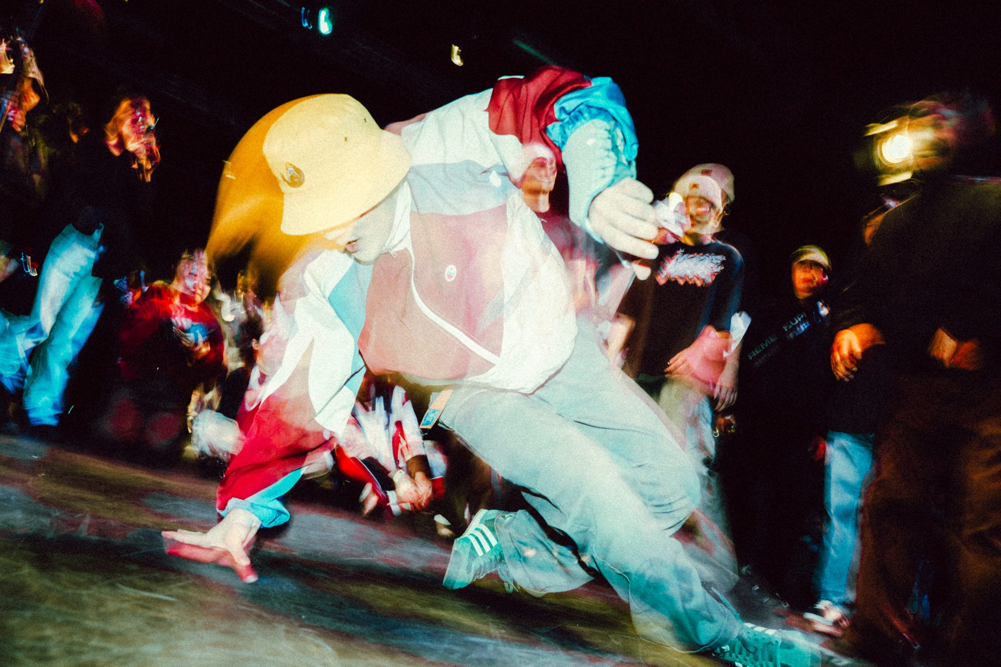 Til Death Do We Cypher Vol 4 Breaking Battle hosted by The Steezy Walrus Initiative. Photo by mariaincorp. TDDWC Vol.4. Photo by mariaincorp.